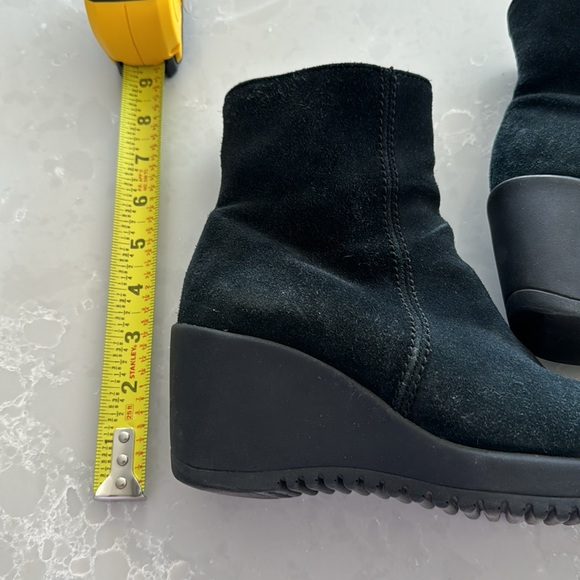 La Canadienne Gavyn boots in black size 6.5 - Picture 4 of 8